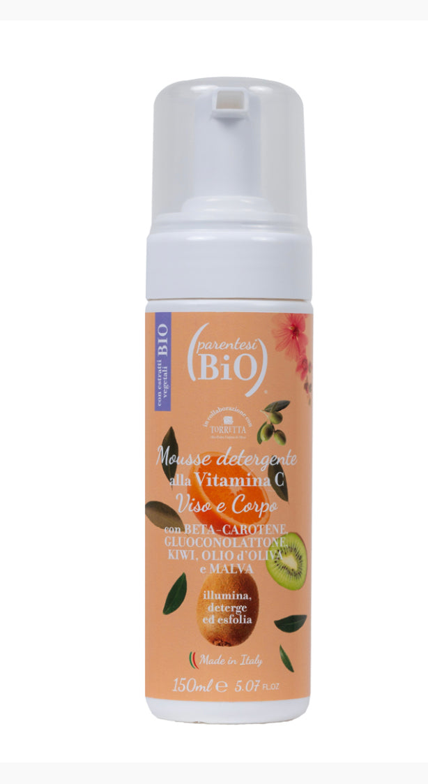 MOUSSE DETERGENTE VISO E CORPO ALLA VITAMINA C